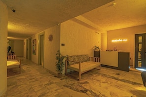 Spa reception