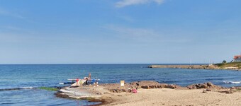 "Kate" - 300m from the sea by Interhome