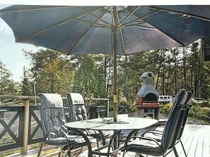 Outdoor dining - 5 Person Holiday Home in Graddo (Gräddö)