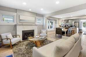Smart TV, offices - Luxe Backyard Oasis w/ Hot Tub | Chic Design | South Park Sanctuary (San Diego)