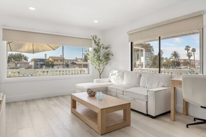 Walk to the Sand! Ocean Views, Balcony & Parking | Sunset Surf