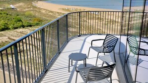 Unclassified image, 3 of 14, button - Apartment in Breskens near the Beach (Breskens)