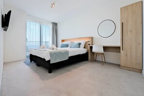 3 bedrooms, free WiFi - Cosy apartment in Breskens with balcony (Breskens)