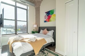 2 bedrooms, iron/ironing board, travel cot, free WiFi