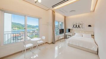 Quarto básico, 1 quarto (2F(Elev/ElecBBQ/OTT/Pool₩50k)) | 1 quarto, Wi-Fi de cortesia