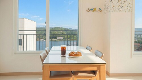 Gapyeong Binchelo Pool Villa Spa Pension