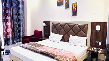 Habitación básica doble | Wifi gratis y ropa de cama