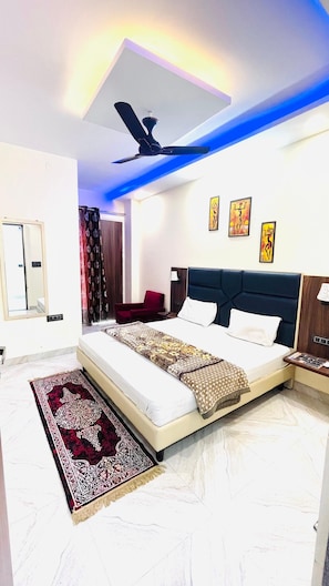 Basic Double Room | Free WiFi, bed sheets - Hotel Heaven (Rohtak)