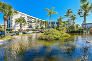Exterior - Beautifully Renovated Ocean View Condo at Harbor Towers | Walk to Beach | Heated Pools & Tennis (Siesta Key)