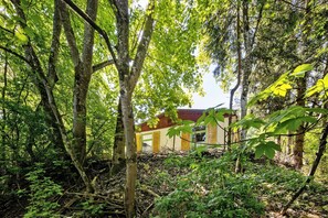 Exterior - Holiday Home 'Beim Alenbrunnen' with Shared Garden and Wi-Fi (Münsingen)