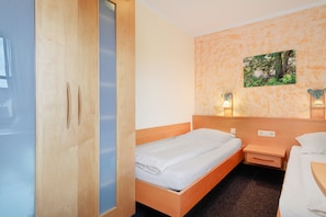 2 habitaciones, wifi gratis y ropa de cama