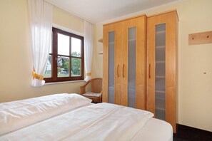 2 habitaciones, wifi gratis y ropa de cama 