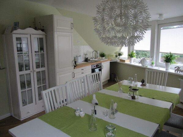 Dining - Holiday Apartment 'Gretchen' with Shared Terrace, Shared Garden and Wi-Fi (Rieseby)