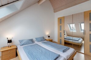 2 bedrooms, free WiFi, bed sheets