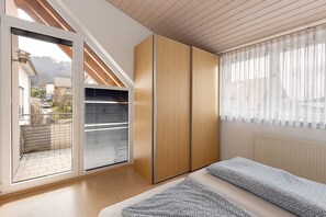 2 bedrooms, free WiFi, bed sheets