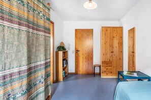 1 habitación, wifi gratis, ropa de cama y acceso para silla de ruedas 