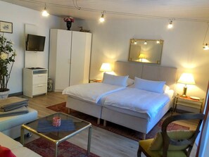 2 habitaciones, wifi gratis y ropa de cama 