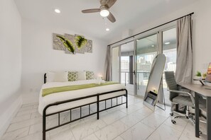 2 habitaciones, escritorio, tabla de planchar con plancha y wifi 