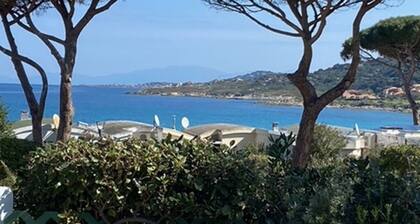 Mini-Villa sea view, 4 pers, Clim and Wifi, near beach and shops!