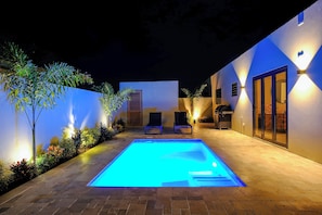 Piscine extérieure