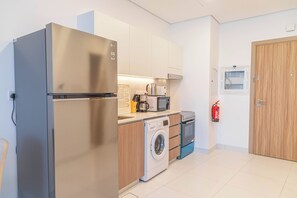 電気ポット、トースター