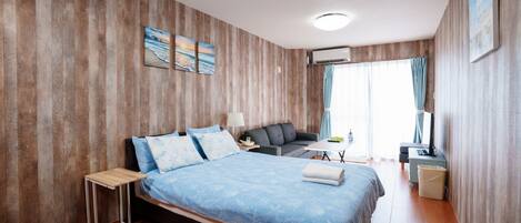 Comfort Suite, Beach View | Blackout drapes, soundproofing, free WiFi