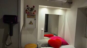 1 chambre, Wi-Fi gratuit, draps fournis