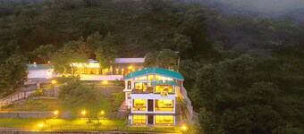 Par-X - Villa Sukoon - 3BHK Valley View