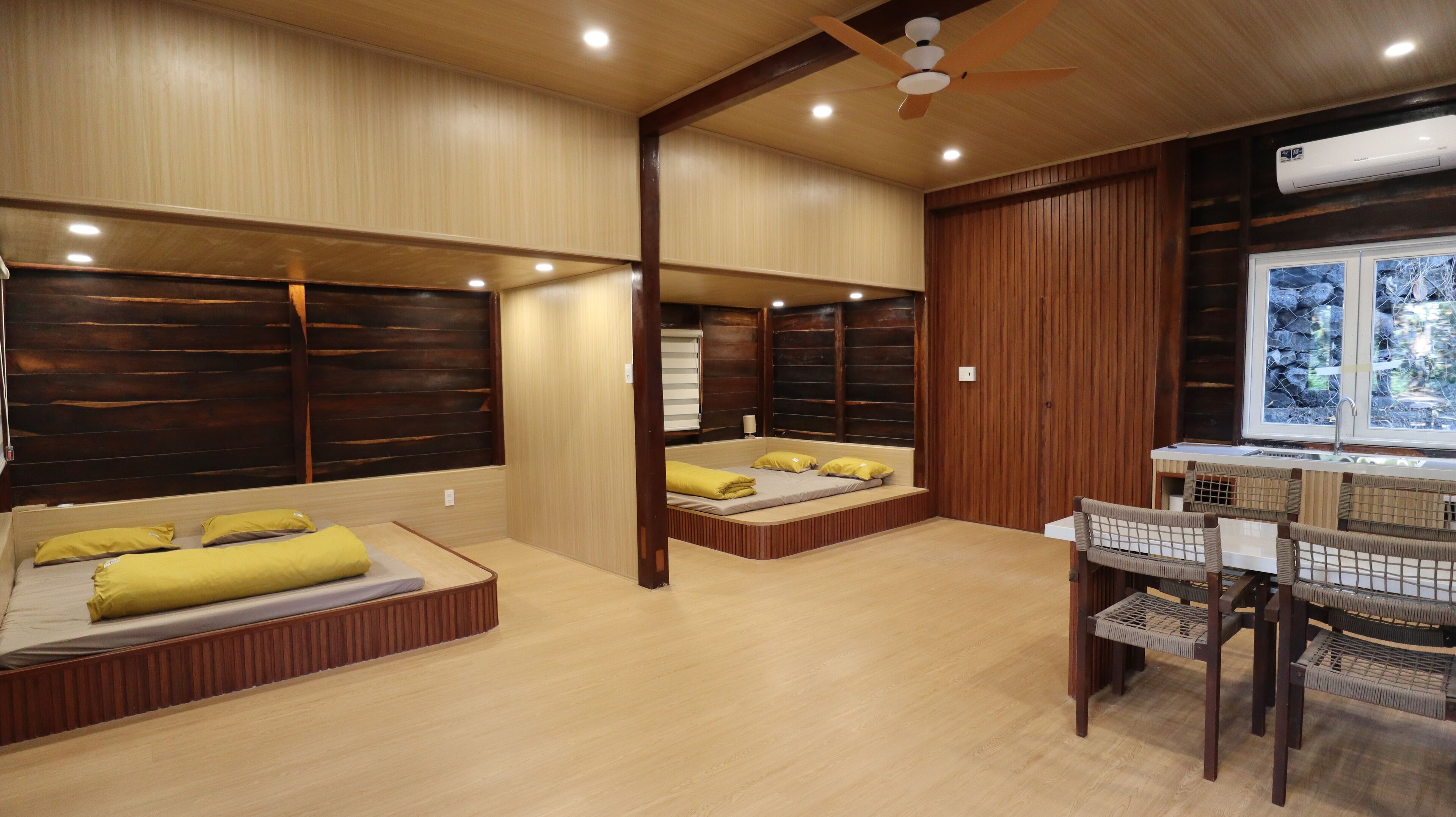 Apartment, Garden View | Desk, laptop workspace, free WiFi