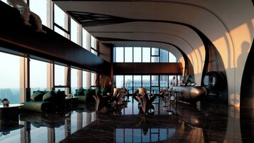 Lobby lounge