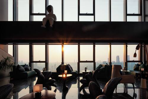 Lobby sitting area