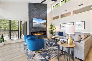 TV, fireplace, offices