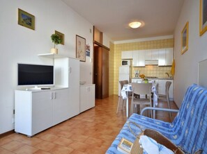 TV - Stylish house with a lovely terrace (Bibione)
