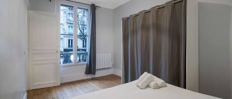 3 bedrooms, iron/ironing board, travel cot, WiFi