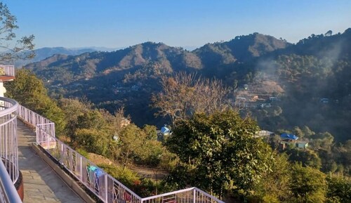 Sun Shine Haven Retreat Chandi 