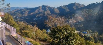 Sun Shine Haven Retreat Chandi 