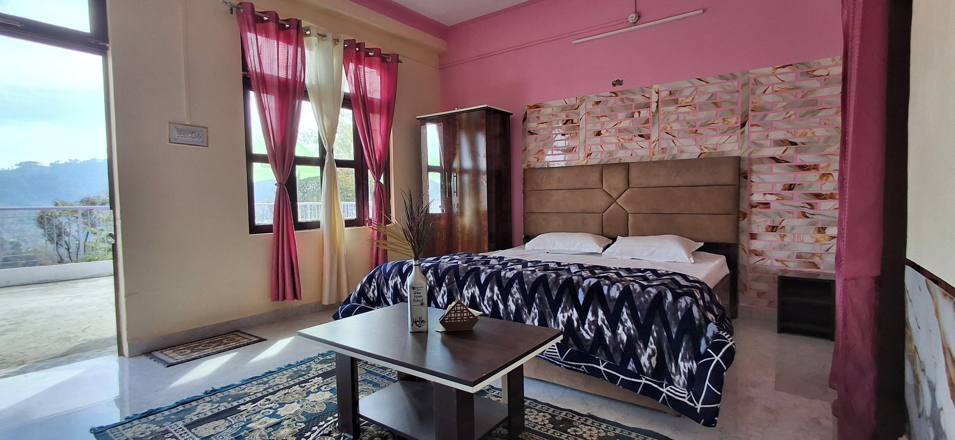 Iron/ironing board, free WiFi