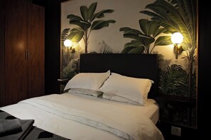 Habitación Deluxe, vista al jardín | Escritorio, espacio para trabajar con laptop y wifi gratis 