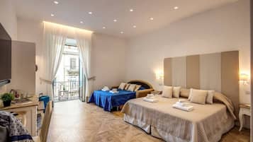 1 slaapkamer, een kluis op de kamer, een bureau, gratis wifi