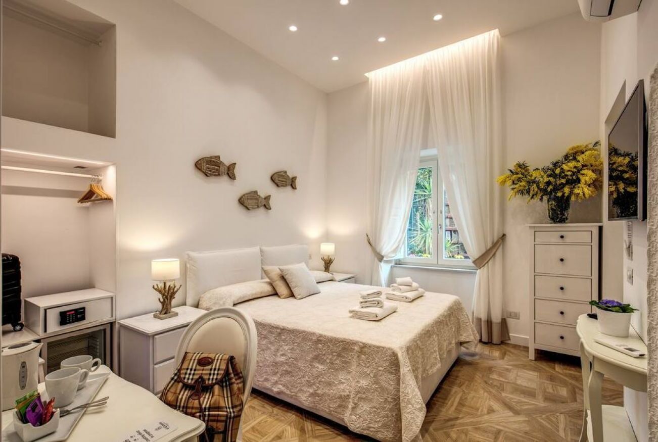 1 bedroom, in-room safe, desk, free WiFi