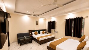 Family Quadruple Room, City View | WiFi (free) - Hotel Royal Central Haridwar (Haridwar)