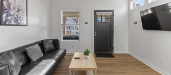 Cozy Retreat in Historic Indianapolis Neighborhood – Close to Downtown!