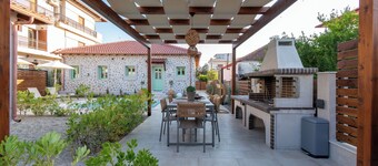 PNOE VILLA HALKIDIKI