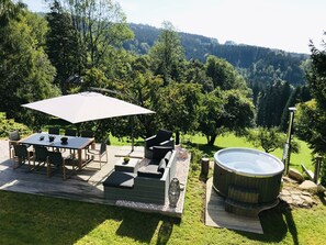 Vila | Tempat makan outdoor