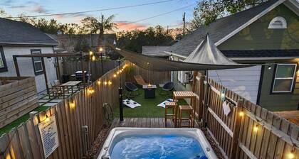 Enjoy being minutes from Central Ave’s local gems, vibrant downtown spots and the beach!