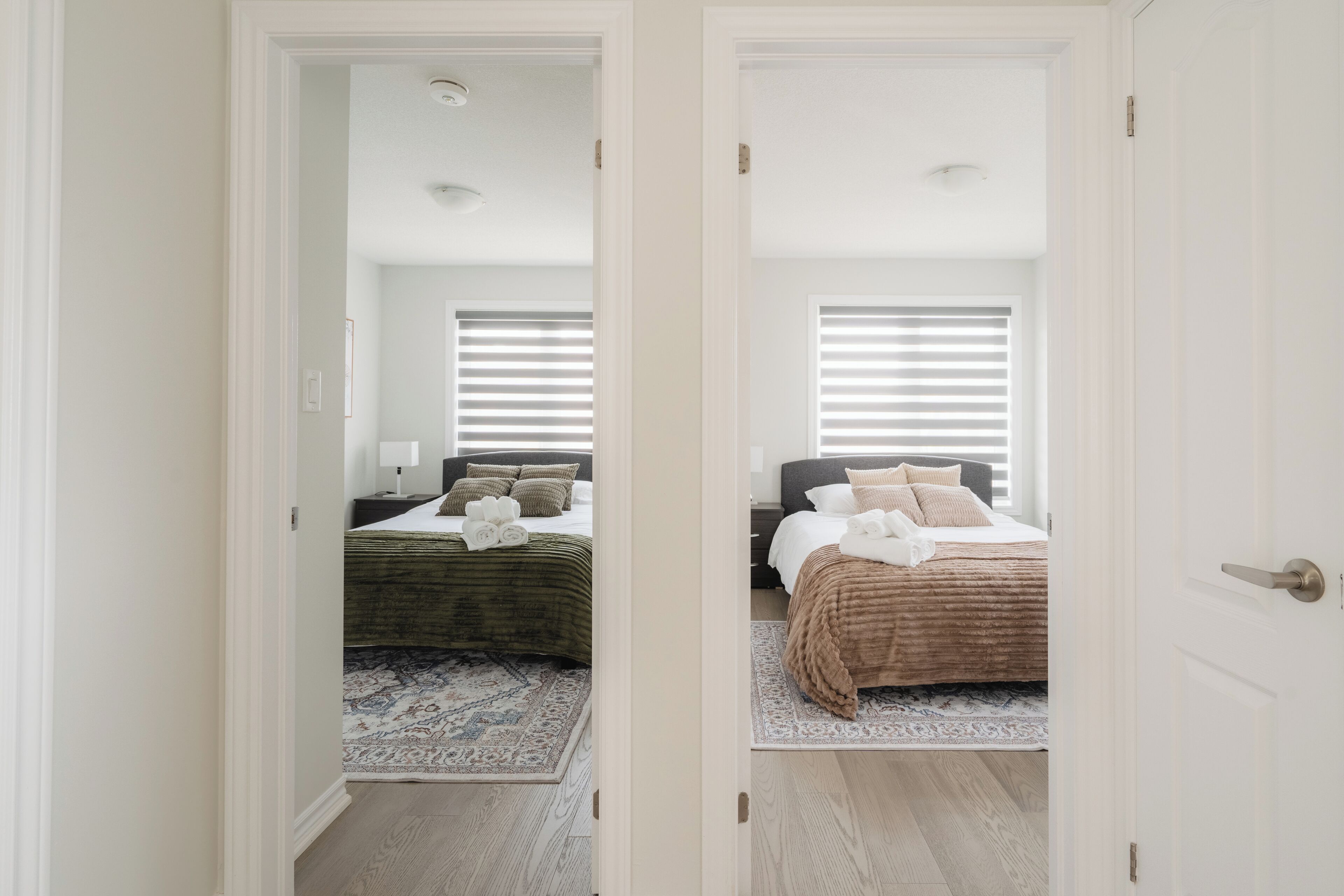 3 habitaciones, escritorio, tabla de planchar con plancha y wifi gratis 