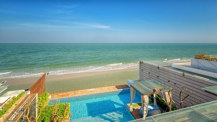 A Dream Hua Hin - Beachfront Retreat