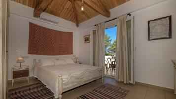 Traditional Apartment, 2 Bedrooms, Mountain View | View from room