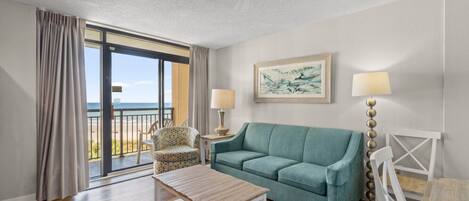 Smart TV, books, stereo