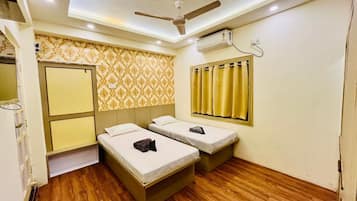 Double or Twin Room, City View | Desk, laptop workspace, soundproofing, iron/ironing board